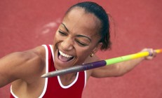 九游娱乐网页-当雄鹿的星辰照亮欧冠淘汰赛之夜，字母哥用统治级数据写下现代篮球神话