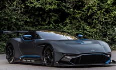 九游娱乐网站-爆冷与接管，雄鹿逆袭篮网，保罗闪耀焦点之战