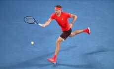 九游体育APP下载-美国网球队逆转世界网球队，兹维列夫统治全场的简单介绍