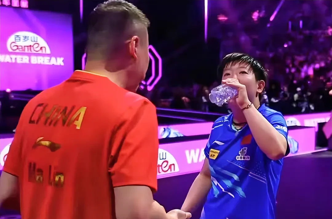 包含中国羽毛球队鏖战法国羽毛球队，马琳绝境逆转的词条