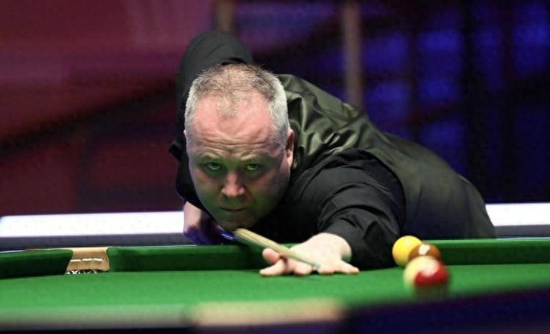 冰球选手爆冷获胜,专家预测失准 冰球选手爆冷获胜,专家预测失准