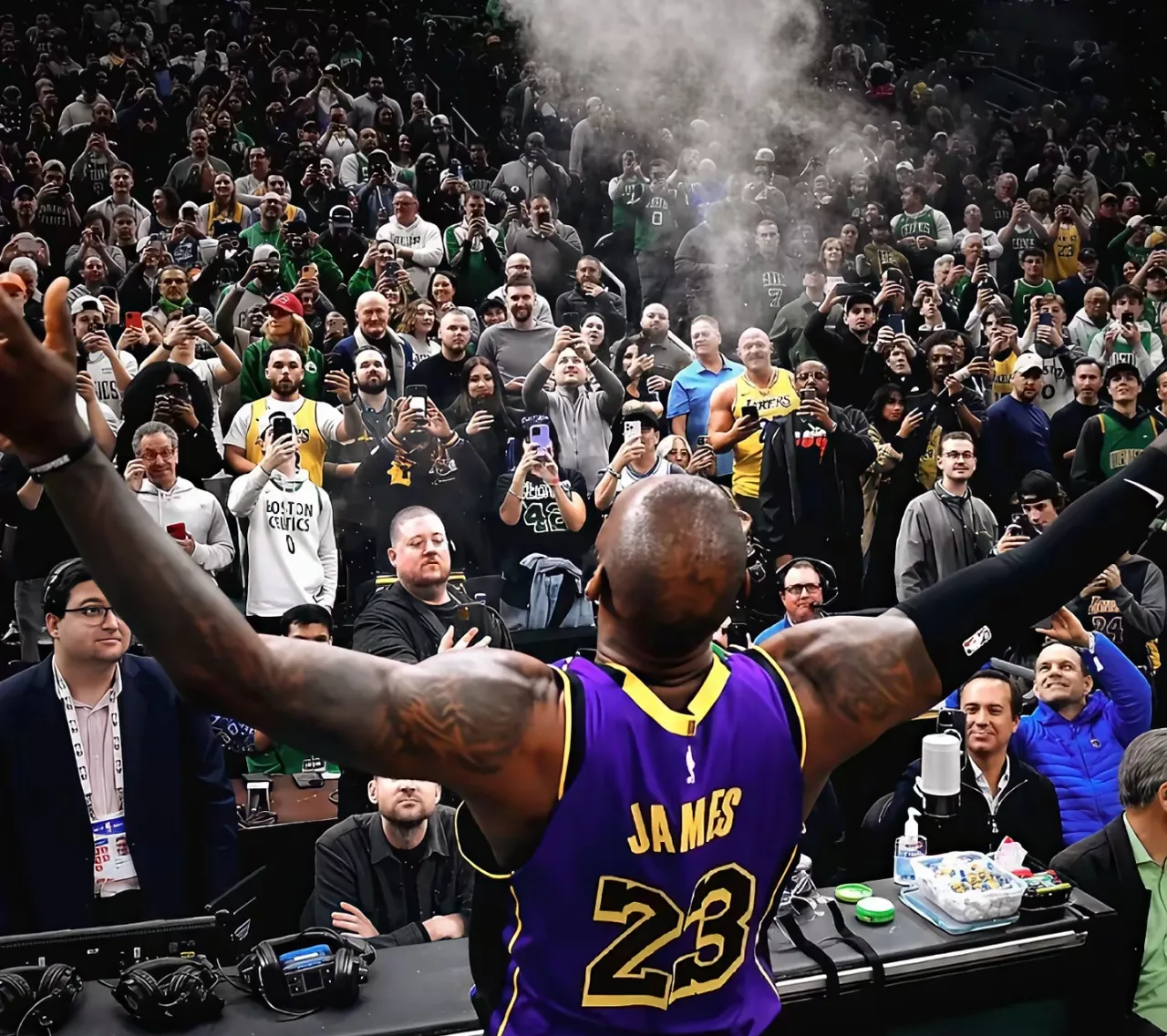 一场经典之战！NBA点燃球迷热情的简单介绍