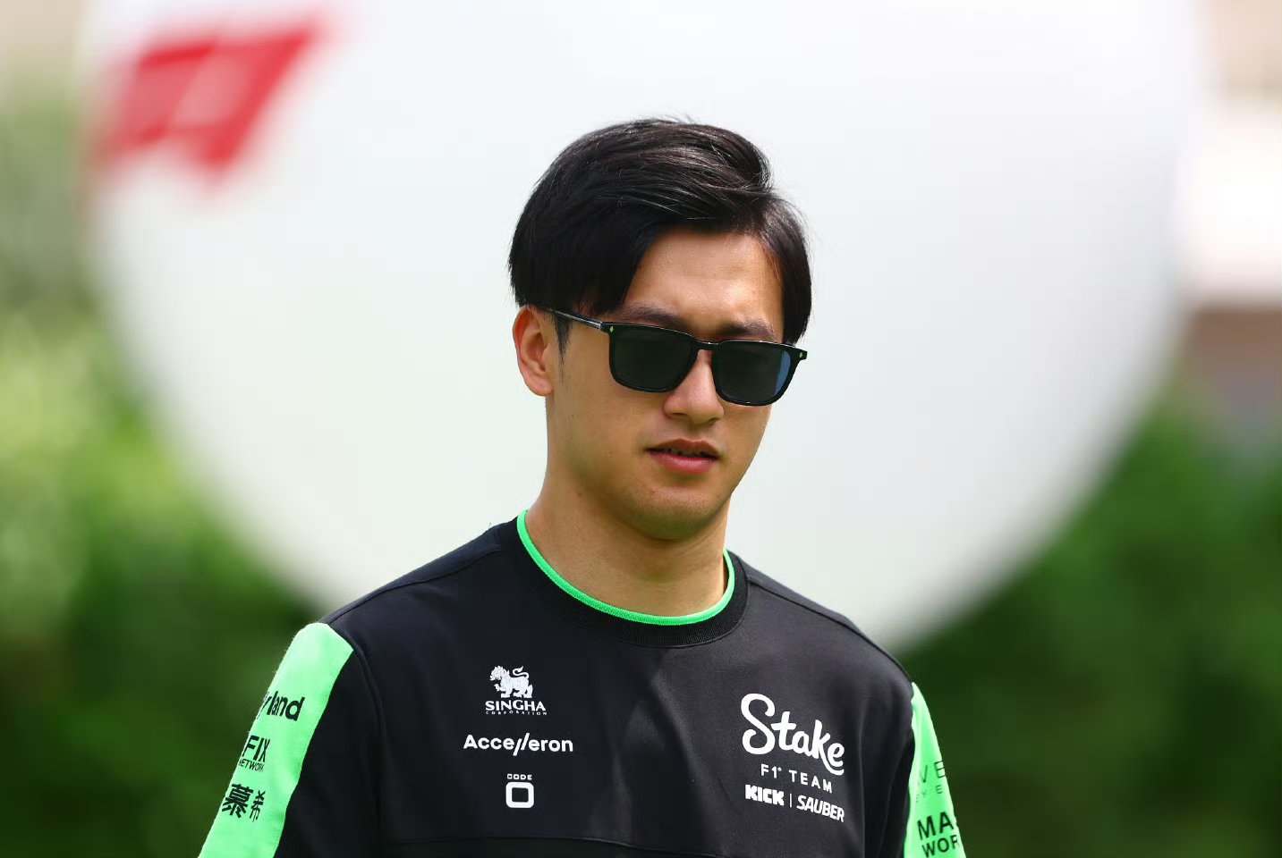 阿斯顿马丁横扫索伯车队，周冠宇惊艳四座