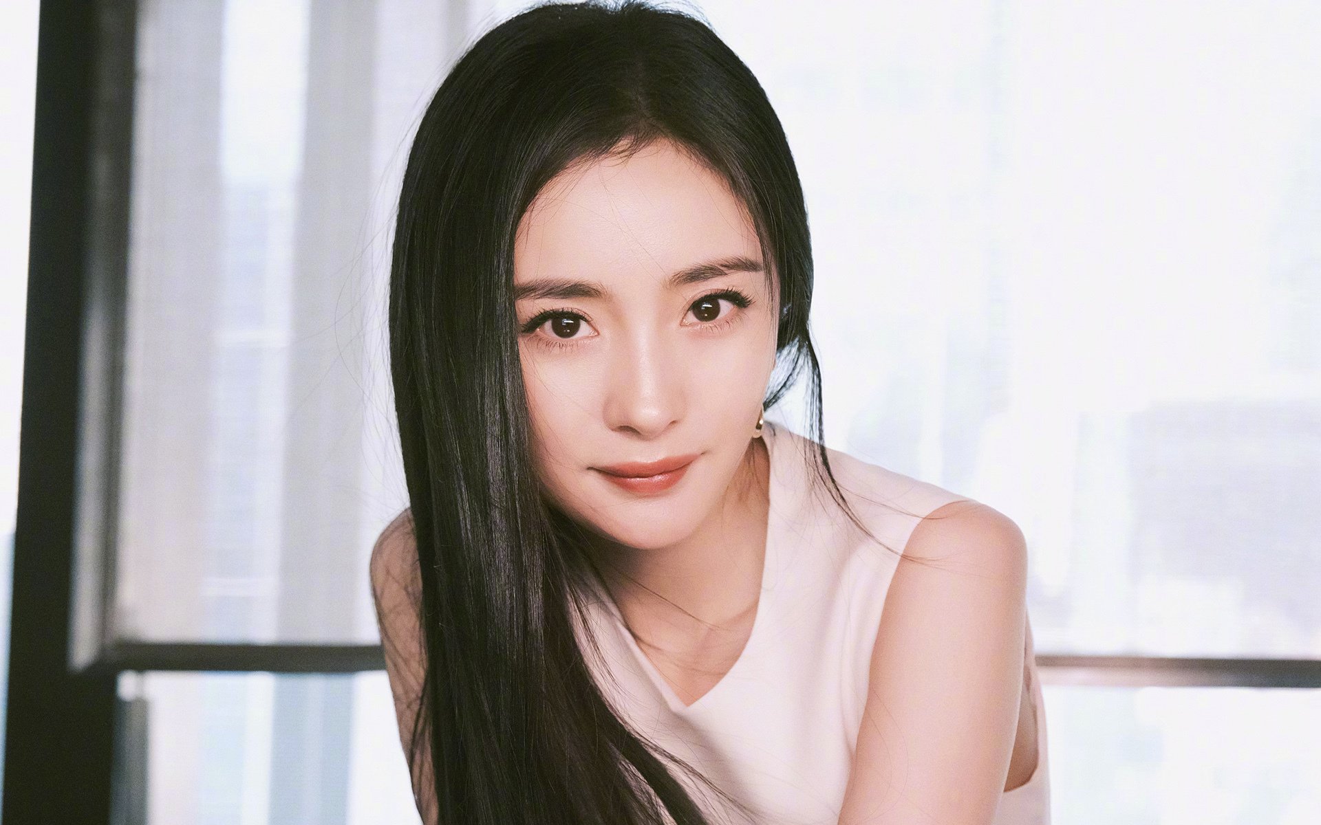 暗流汹涌的英超争冠夜,谁将一手掌控比赛走势?