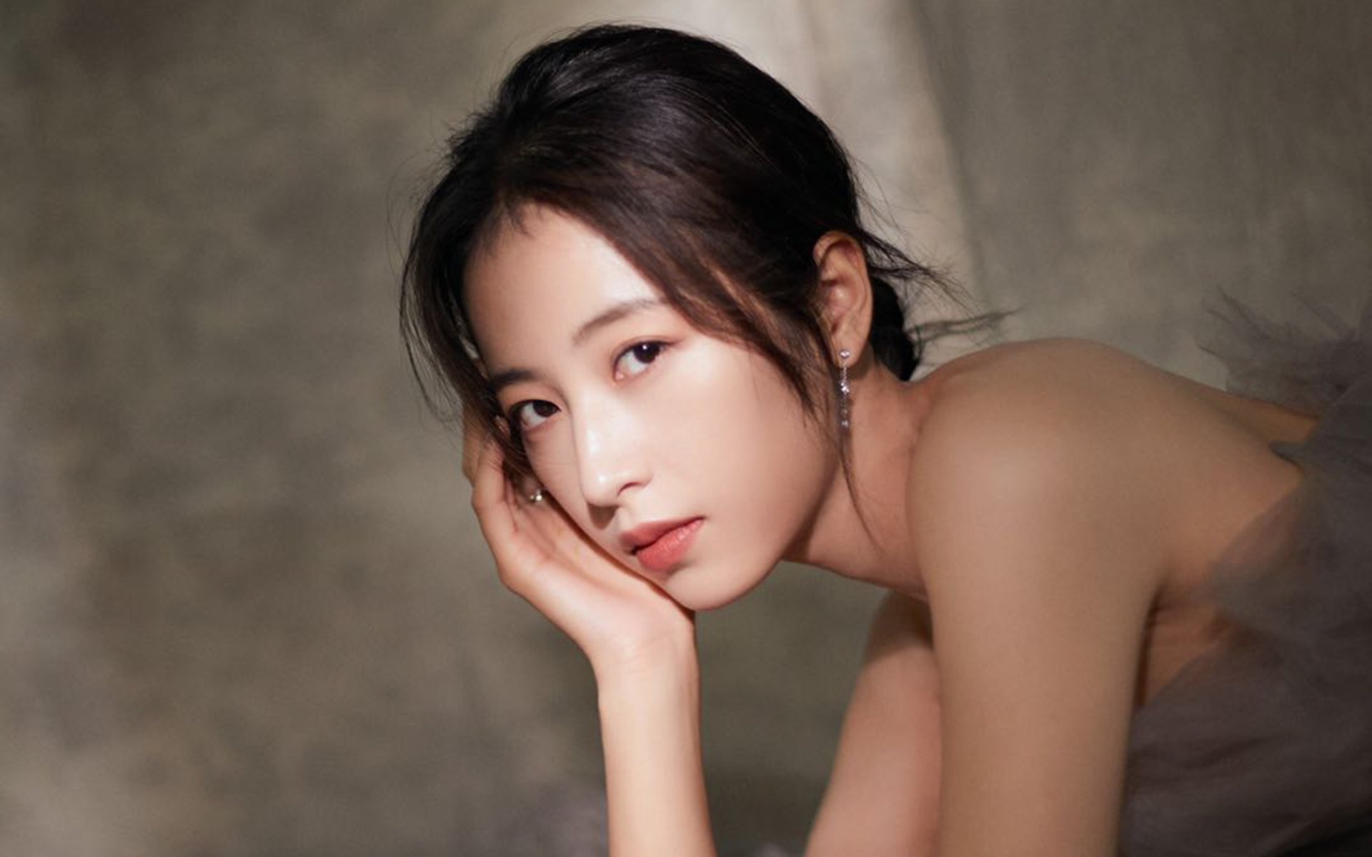 冰与火之歌，玻利维亚爆冷喀麦隆背后的攻防转换哲学—以贝林厄姆为镜